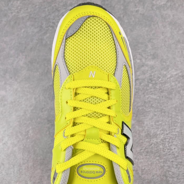 New Balance 2002R Sulphur Yellow