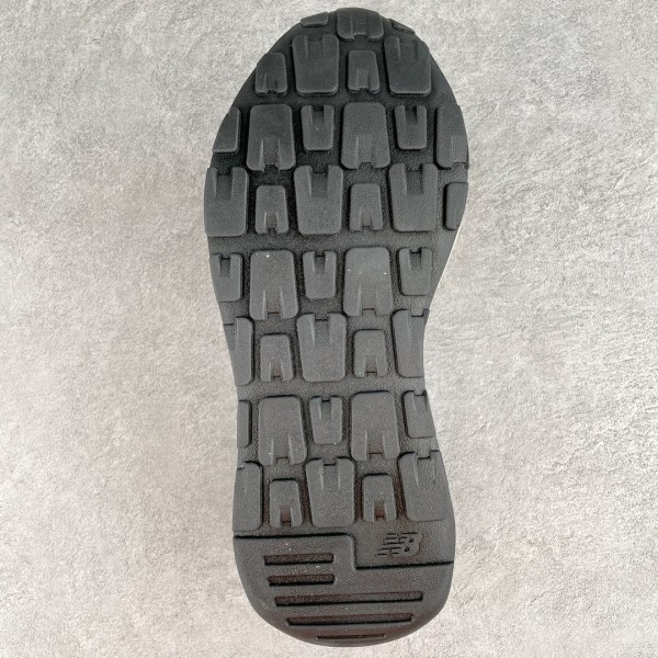 New Balance 57/40 Eclipse Metallic Gold (Women's)