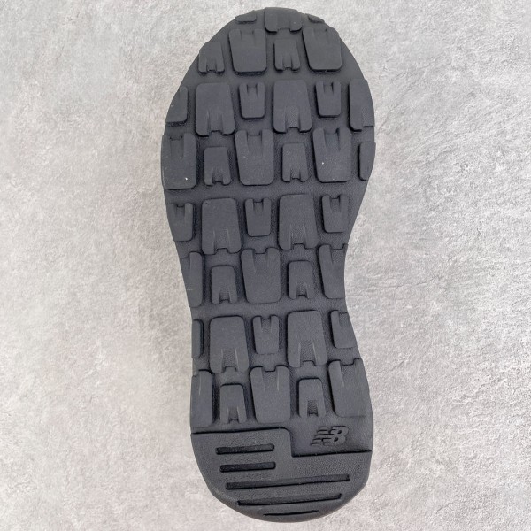 New Balance 57/40 Light Milk Tea (Women's)