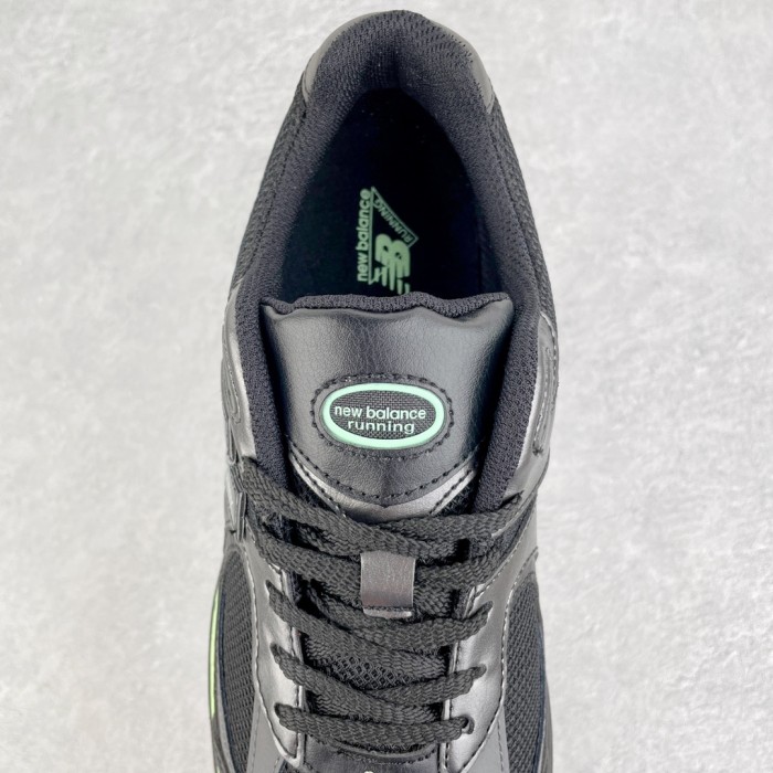 New Balance 2002R Black Silver Green