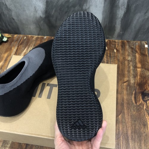 adidas Yeezy Knit RNR Black