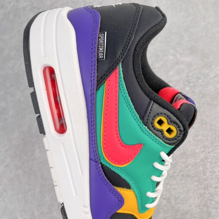 Nike Air Max 1 Windbreaker