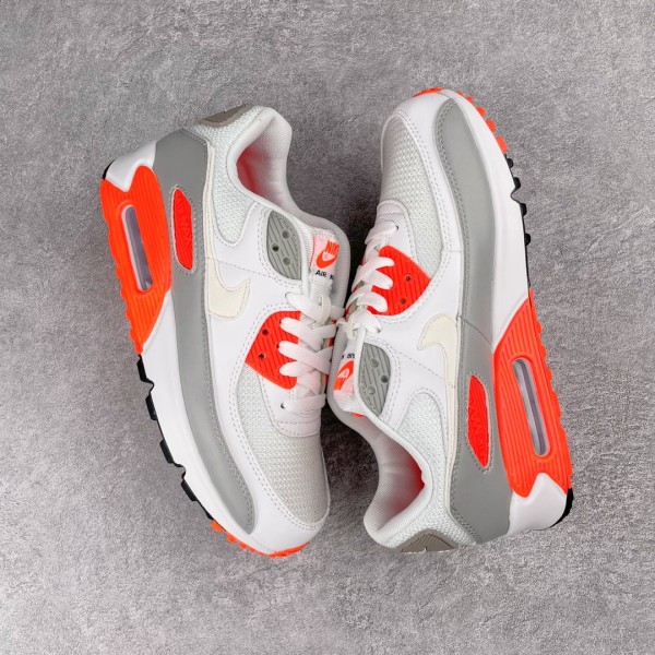 Nike Air Max 90 Hyper Orange