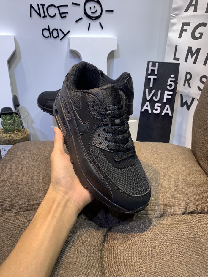 Nike Air Max 90 Triple Black (2018)