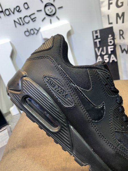 Nike Air Max 90 Triple Black (2018)