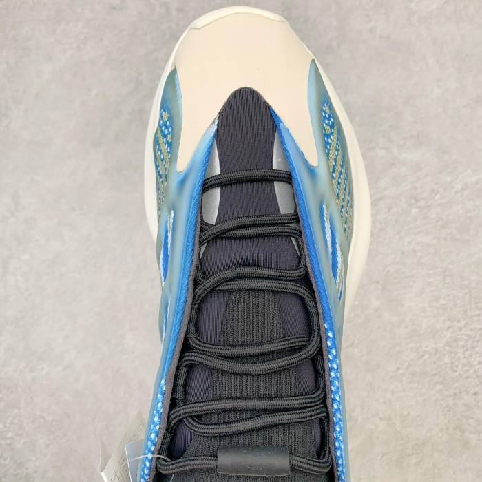 Adidas Yeezy 700 V3 Arzareth