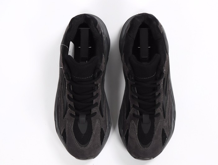 Adidas Yeezy Boost 700 V2 Vanta