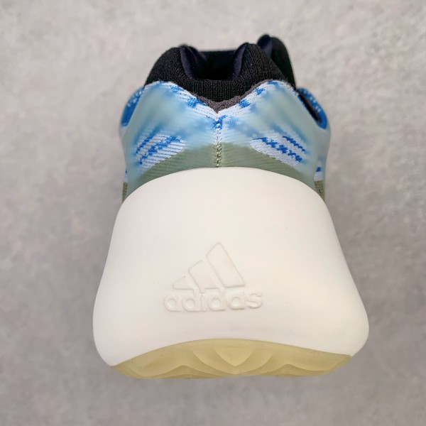 Adidas Yeezy 700 V3 Arzareth