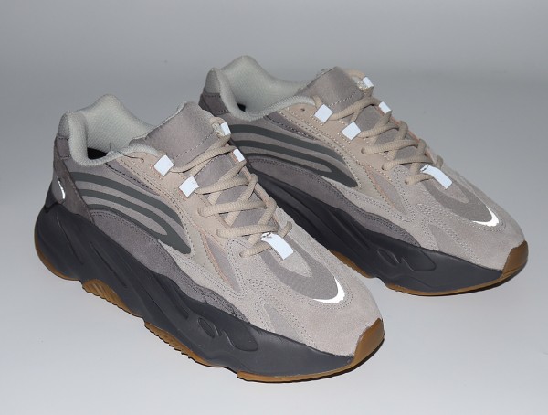 Adidas Yeezy Boost 700 V2 Tephra