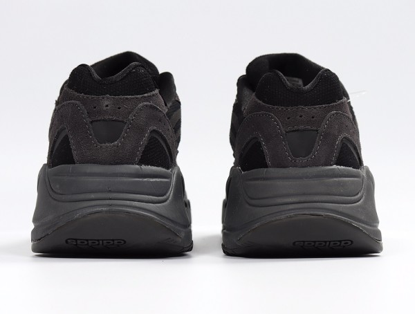 Adidas Yeezy Boost 700 V2 Vanta