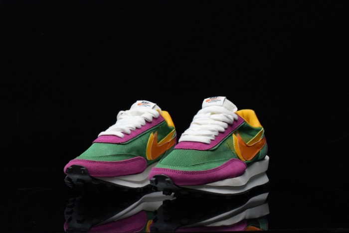 Nike LD Waffle sacai Pine Green