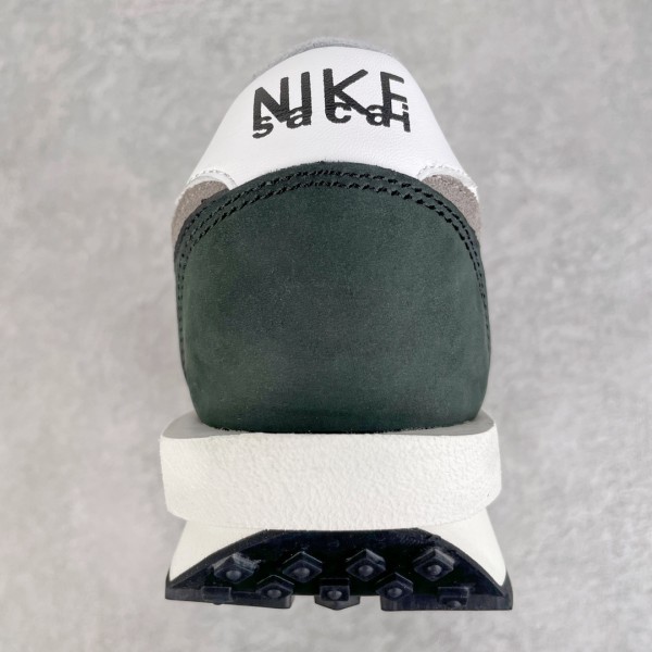 Nike LD Waffle sacai Black