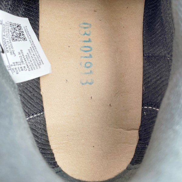 Nike LD Waffle sacai Black Nylon