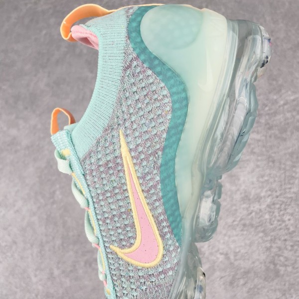 Nike Air VaporMax 2021 FK Light Dew (Women's)