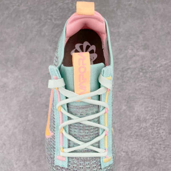 Nike Air VaporMax 2021 FK Light Dew (Women's)