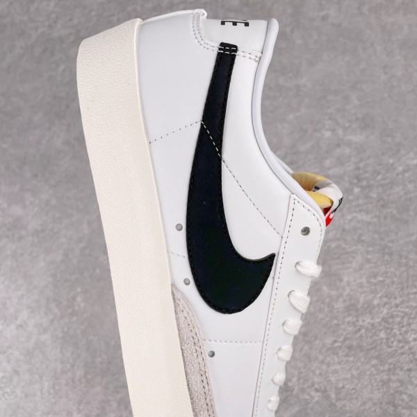 Nike Blazer Low 77 Vintage White Black