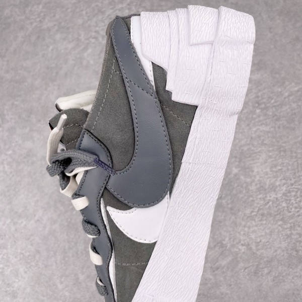 Nike Blazer Low sacai Iron Grey