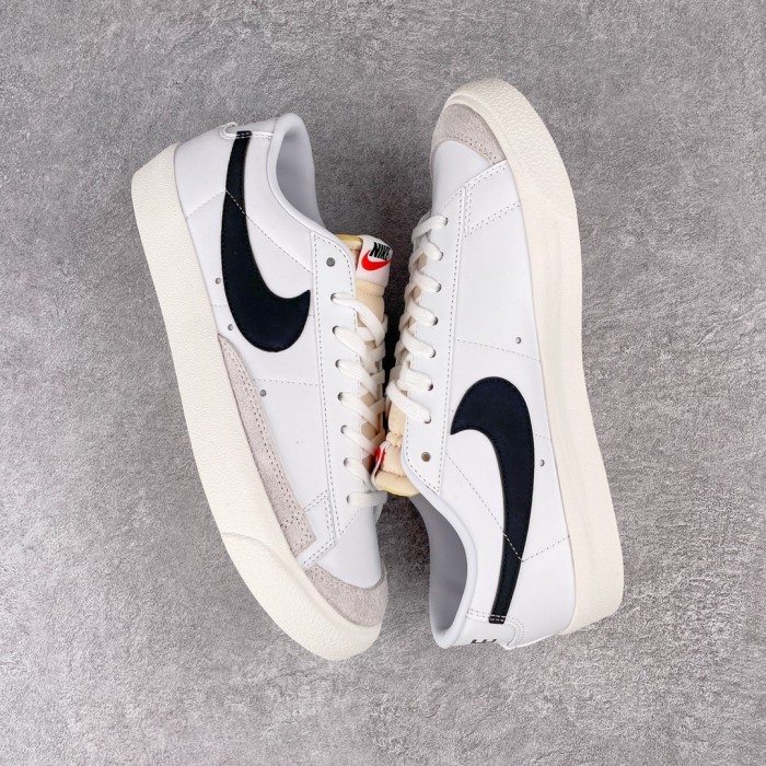 Nike Blazer Low 77 Vintage White Black