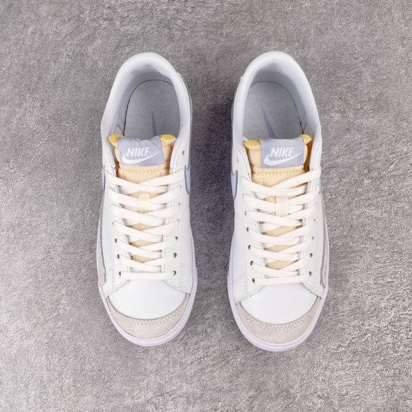 Nike Blazer Low Ghost (W)