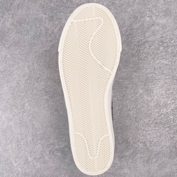 Nike Blazer Low 77 Paint Splatter