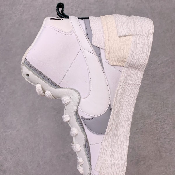 Nike Blazer Mid sacai White Grey