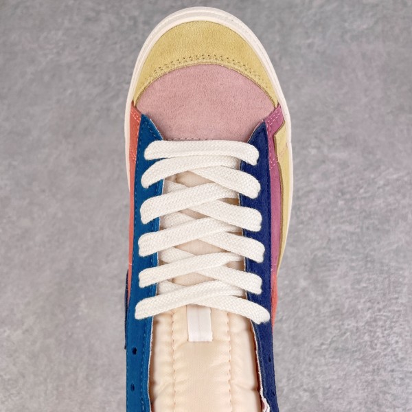 Nike Blazer Mid 77 Desert Berry