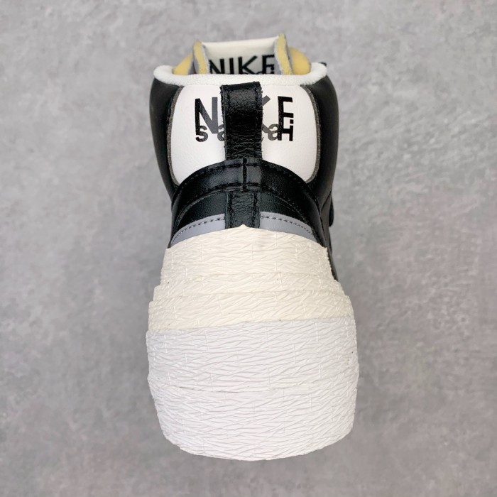 Nike Blazer Mid sacai Black Grey