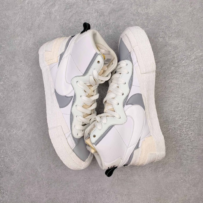 Nike Blazer Mid sacai White Grey