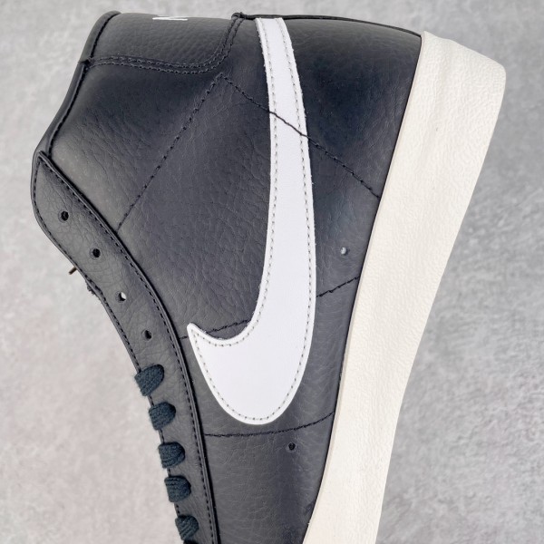 Nike SB Zoom Blazer Mid Black White
