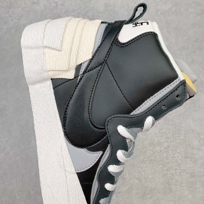 Nike Blazer Mid sacai Black Grey