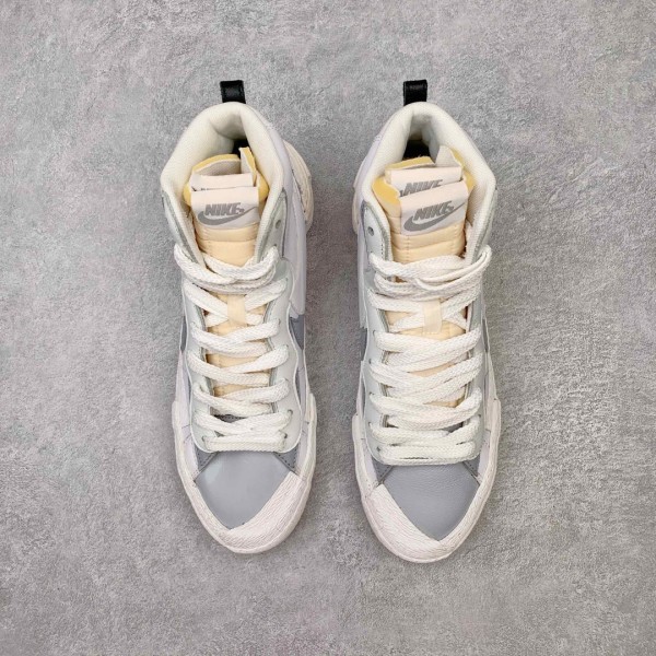 Nike Blazer Mid sacai White Grey