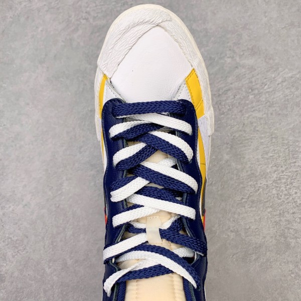 Nike Blazer Mid sacai Snow Beach