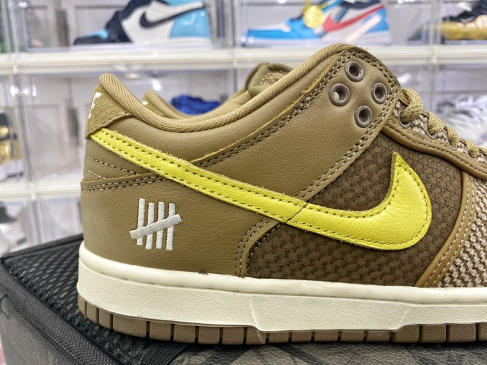 Nike Dunk Low SP UNDEFEATED Canteen Dunk vs. AF1 Pack