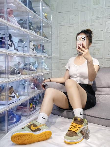 Nike Dunk Low Dusty Olive