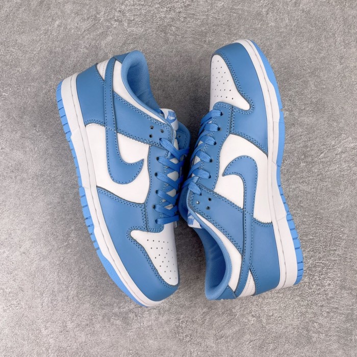 Nike Dunk Low UNC (2021)