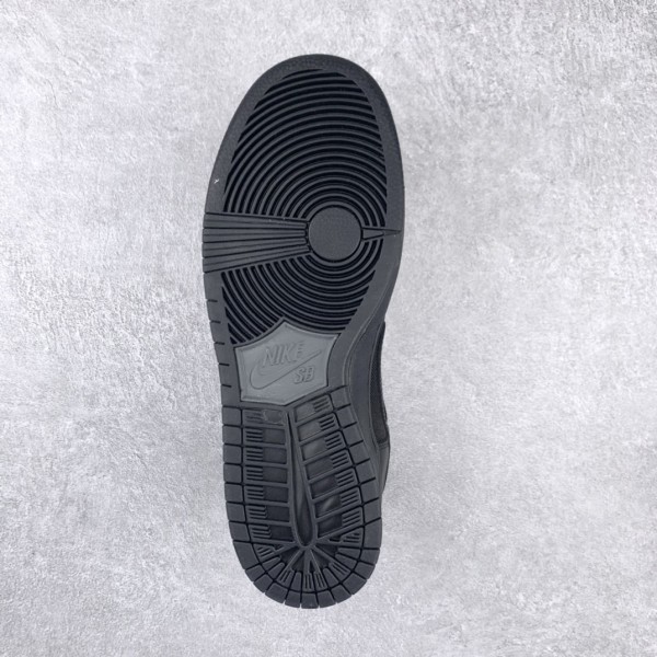 Nike SB Dunk High Bota