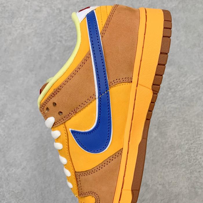 Nike SB Dunk Low Newcastle Brown Ale