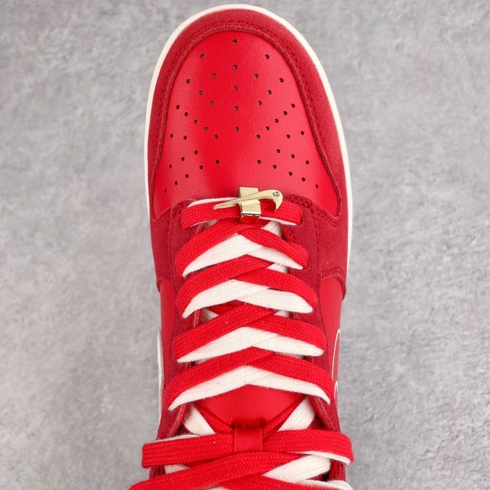 Nike Dunk High First Use Red