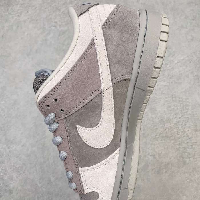 Nike SB Dunk Low London