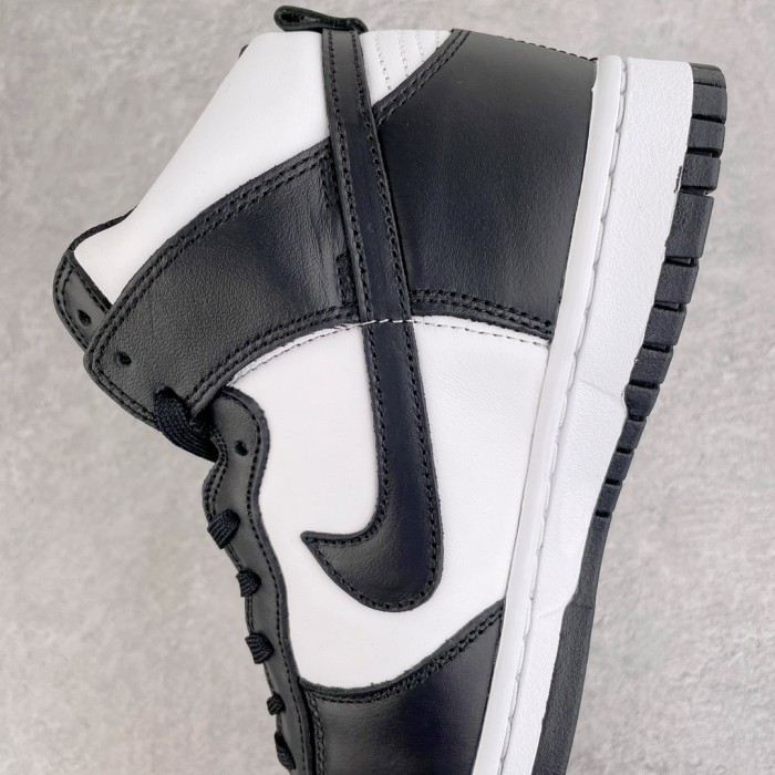 Nike Dunk High Panda (2021)