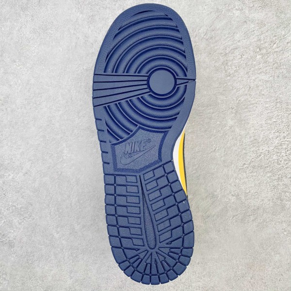 Nike Dunk High Michigan