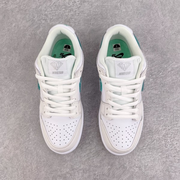 Nike SB Dunk Low Diamond Supply Co White Diamond