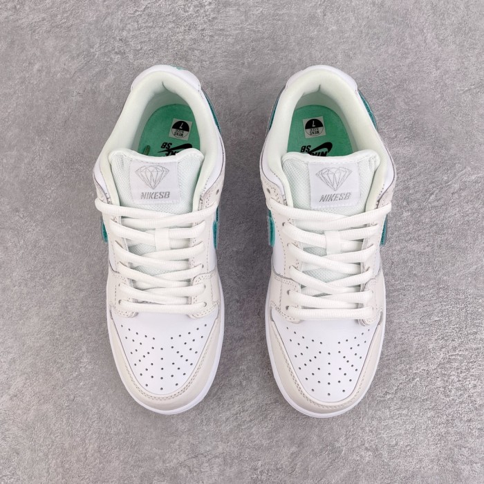 Nike SB Dunk Low Diamond Supply Co White Diamond
