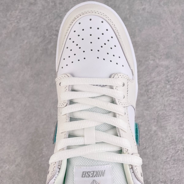 Nike SB Dunk Low Diamond Supply Co White Diamond