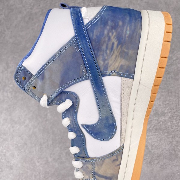 Nike SB Dunk High Carpet Company