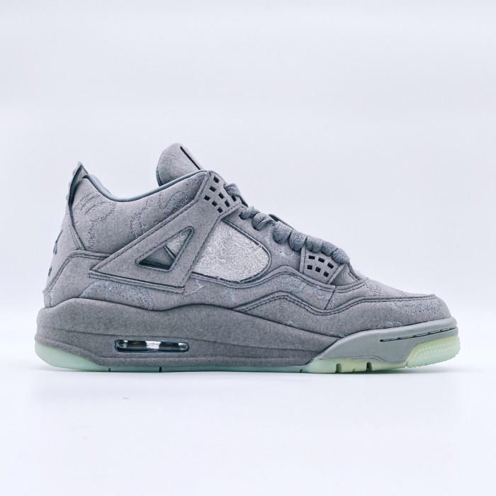 Jordan 4 Retro Kaws