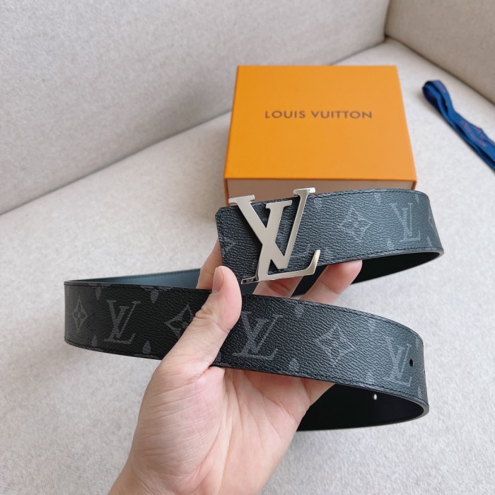 Louis Vuitton Belt 1 (width 4cm)