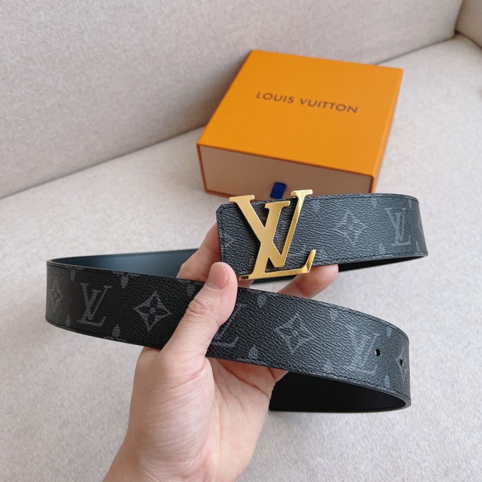 Louis Vuitton Belt 1 (width 4cm)