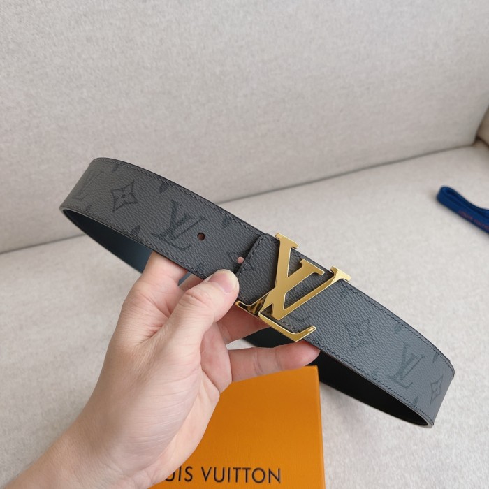 Louis Vuitton Belt 1 (width 4cm)