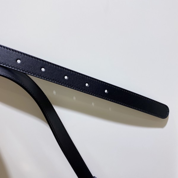 Gucci Belt 8 (width 2cm)